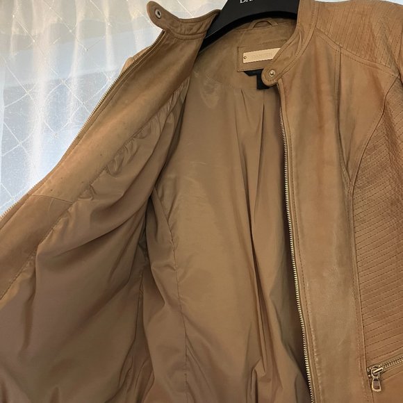 Danier leather jacket size medium - Picture 3 of 7